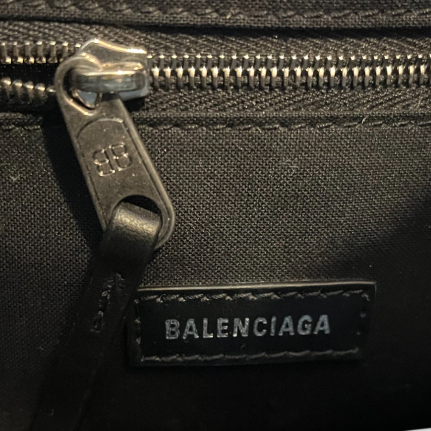 BALENCIAGA - SAC SEAU EN TOILE