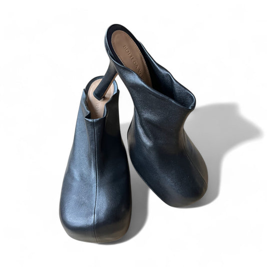 BOTTEGA VENETA - MULES BV BOLD